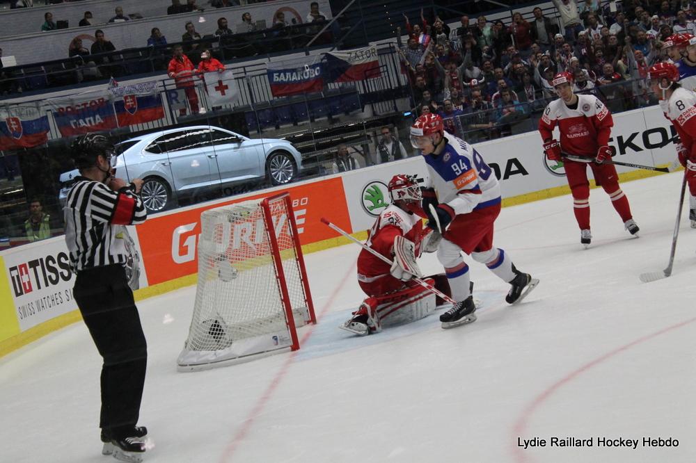 Photo hockey match Russia - Denmark