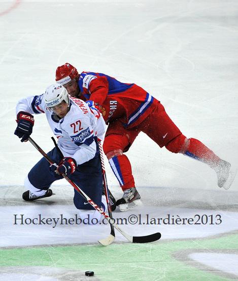 Photo hockey match Russia - France