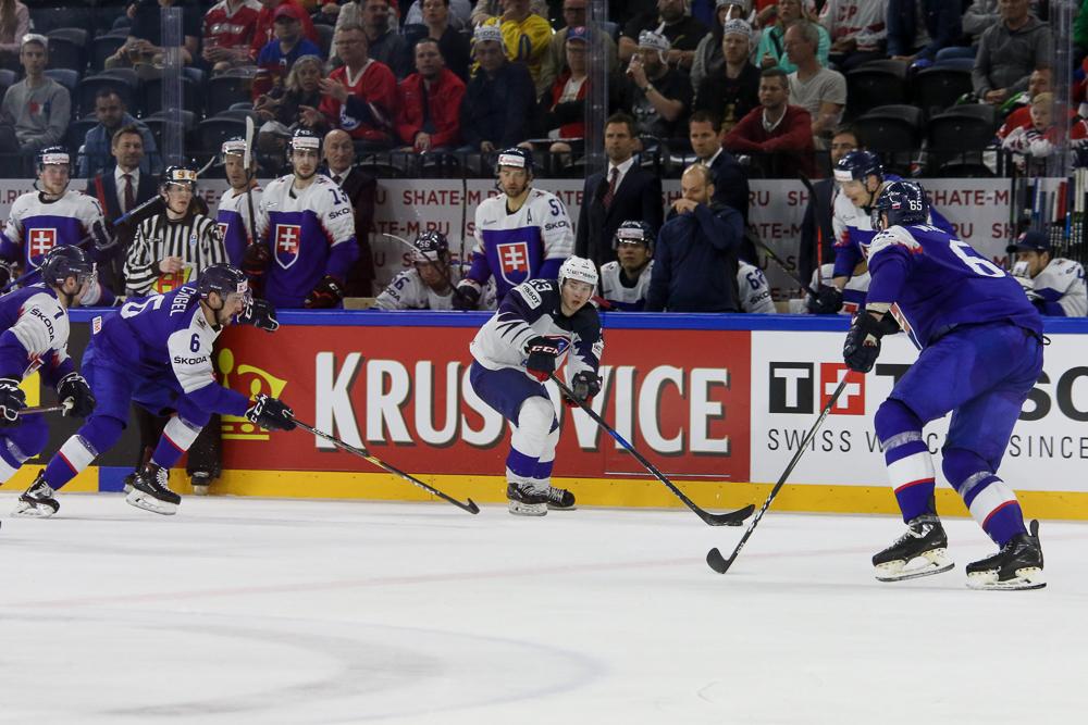 Photo hockey match Slovakia - France