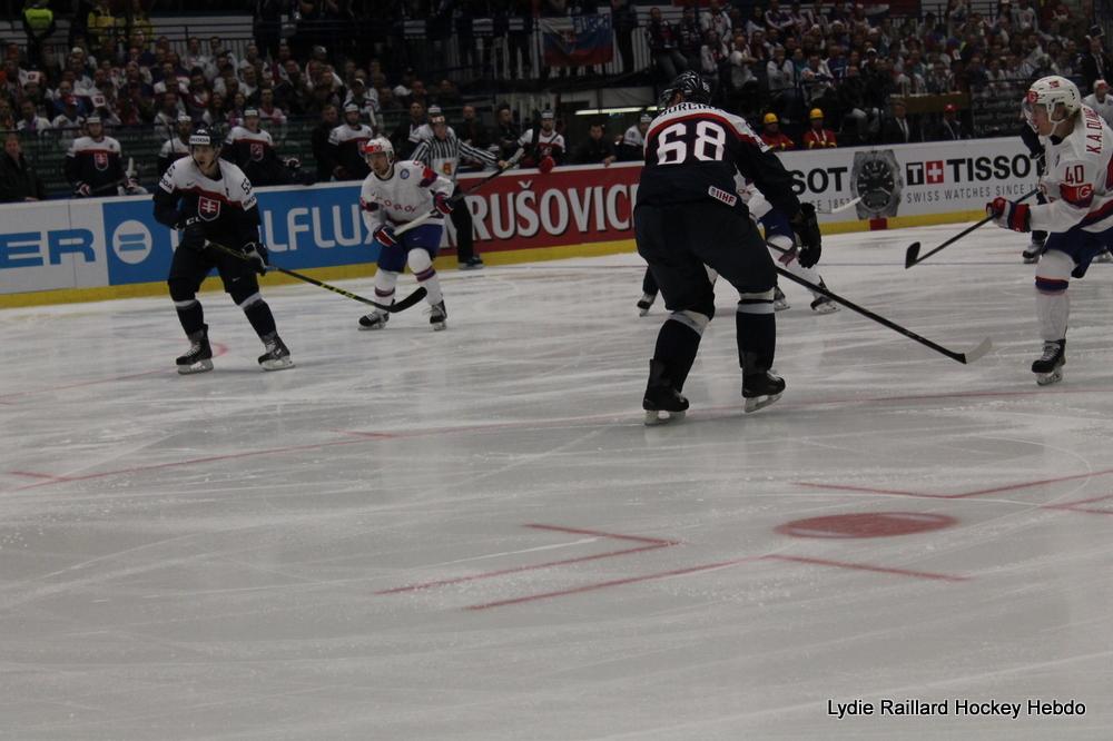 Photo hockey match Slovakia - Norway