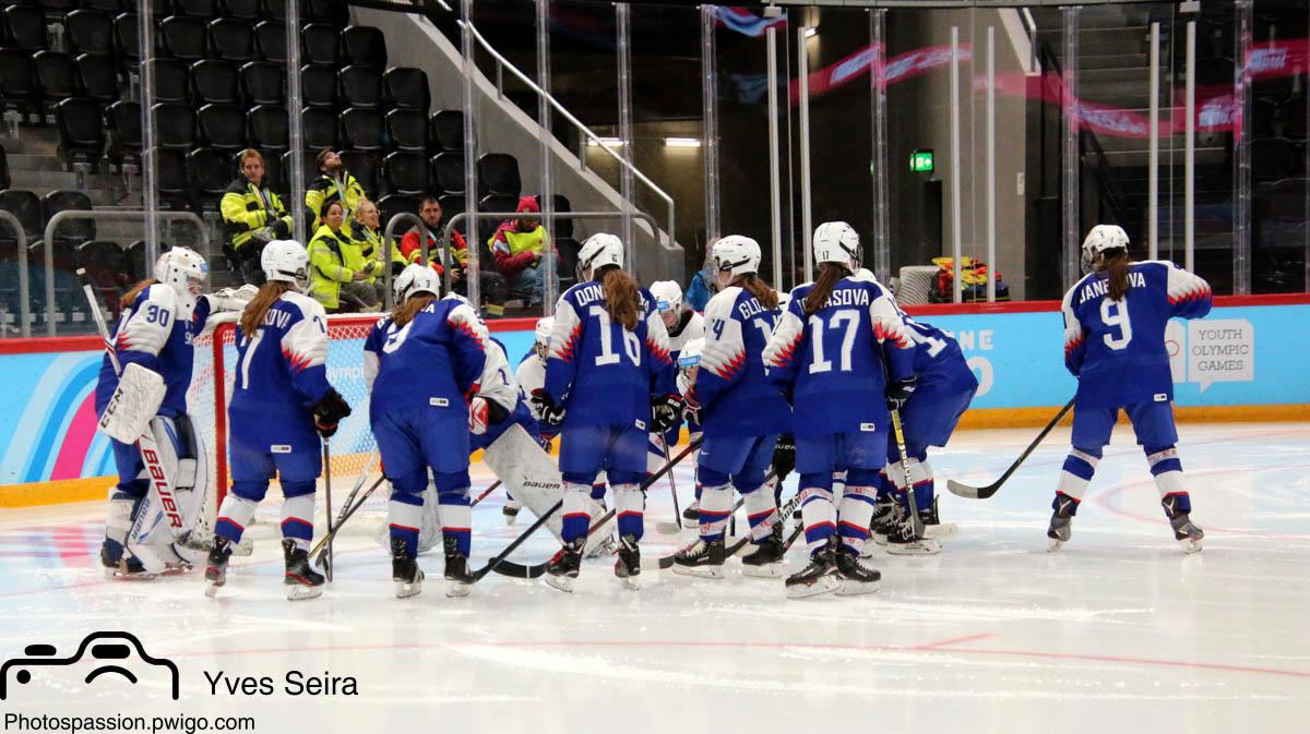 Photo hockey match Slovakia - Switzerland