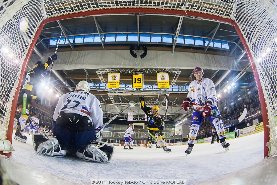Photo hockey match Strasbourg  - Lyon