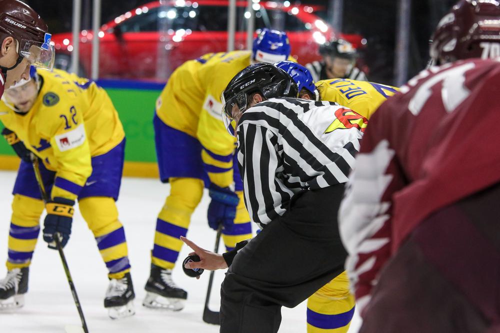 Photo hockey match Sweden - Latvia