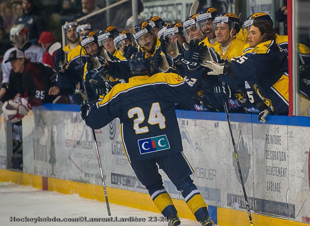 Photo hockey match Villard-de-Lans - La Roche-sur-Yon