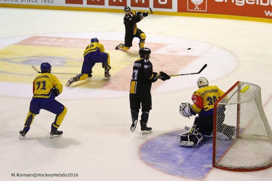 Photo hockey reportage CHL - Il ne manquait pas grand chose