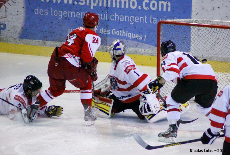 Photo hockey reportage CM U20 : Les Vikings impitoyables