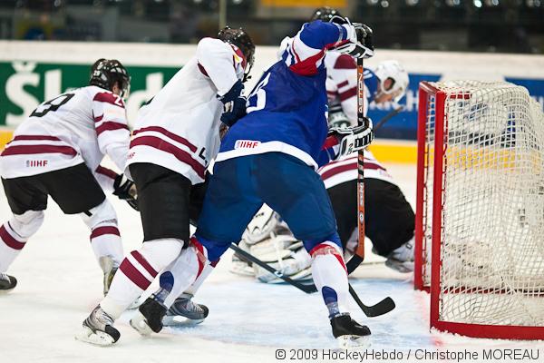 Photo hockey reportage CM09 Qualif J3 : La Lettonie facile