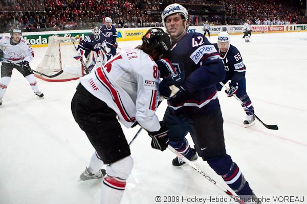 Photo hockey reportage CM09 Qualif J5 : La Suisse en enfer