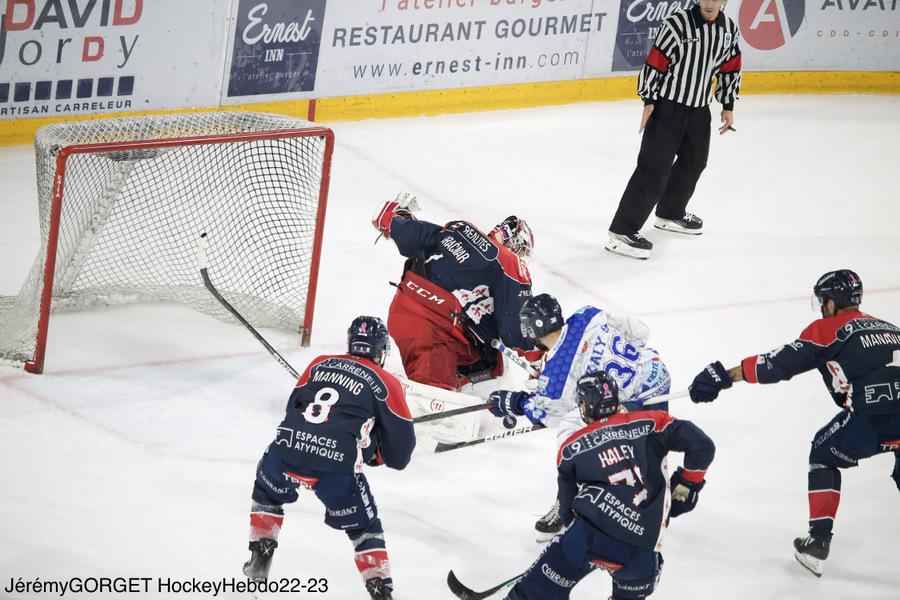 Photo hockey reportage Conti Cup : Angers s'impose et se qualifie pour les 1/2