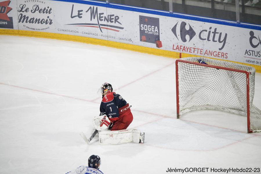 Photo hockey reportage Conti Cup : Angers s'impose et se qualifie pour les 1/2