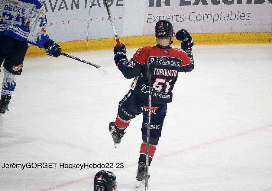 Photo hockey reportage Conti Cup : Angers s'impose et se qualifie pour les 1/2