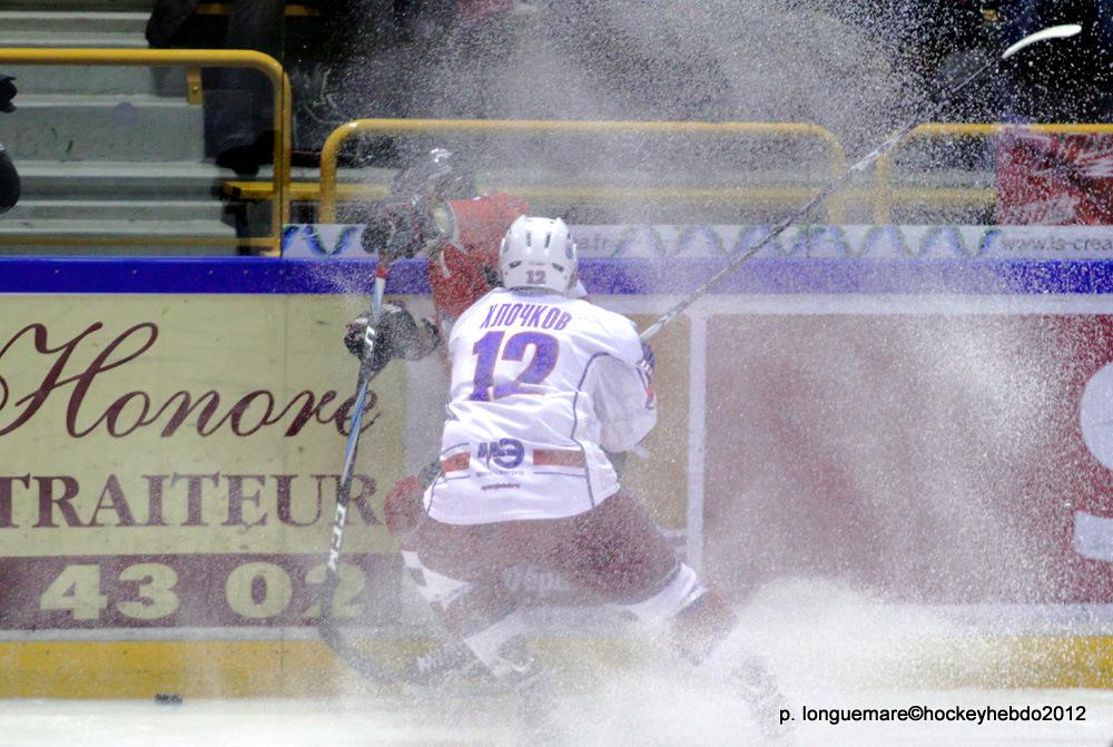 Photo hockey reportage Des Ukrainiens un ton au dessus.