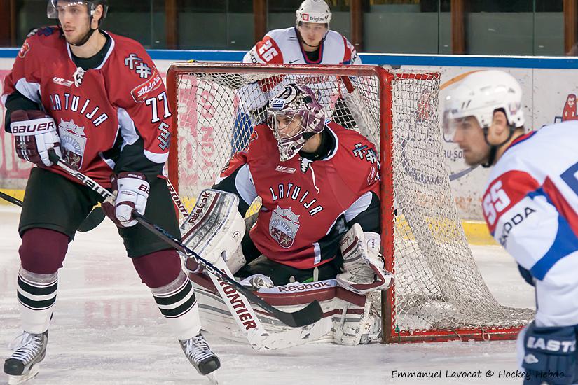 Photo hockey reportage EIHC : Slovnie-Lettonie  EN ATTENTE