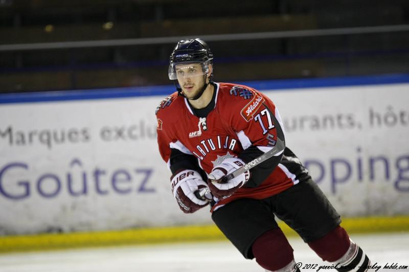 Photo hockey reportage EIHC : Slovnie-Lettonie  EN ATTENTE