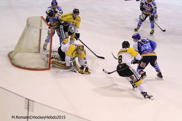 Photo hockey reportage Finale Conti Cup J1 Match2 : Les Dragons dans le tempo