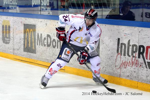 Photo hockey reportage Grenoble rsiste face  l'AHL