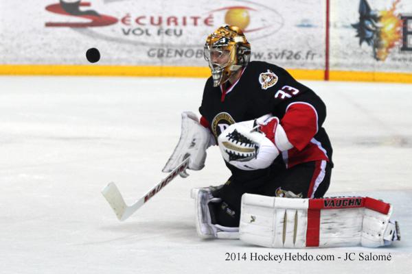 Photo hockey reportage Grenoble rsiste face  l'AHL