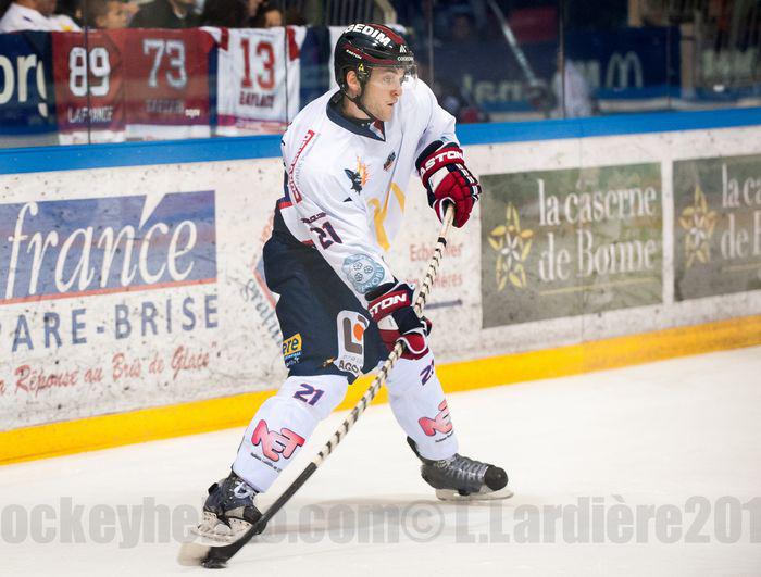 Photo hockey reportage Grenoble rsiste face  l'AHL