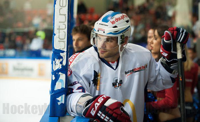 Photo hockey reportage Grenoble rsiste face  l'AHL