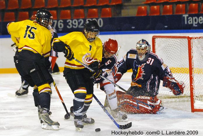 Photo hockey reportage Grenoble s'incline d'un but , 5  6 