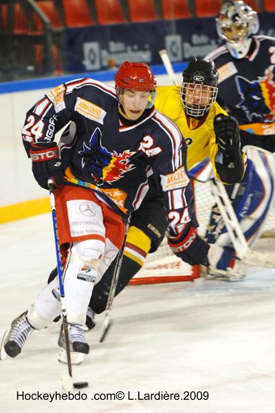 Photo hockey reportage Grenoble s'incline d'un but , 5  6 