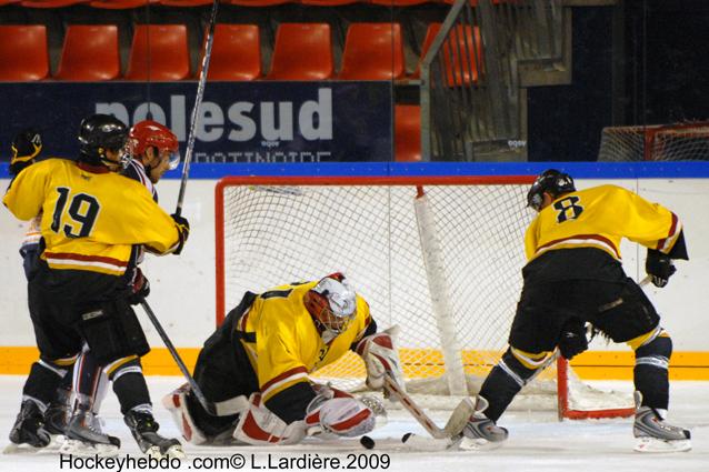 Photo hockey reportage Grenoble s'incline d'un but , 5  6 