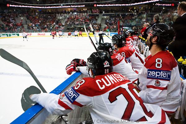 Photo hockey reportage Hockey mondial 10: Le Canada cras