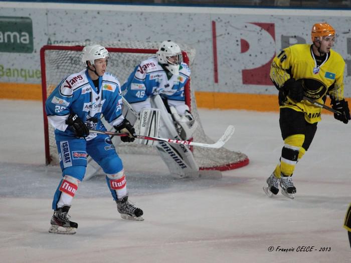 Photo hockey reportage L'Aigle dplume les Rapaces