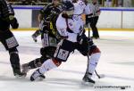 Photo hockey reportage Les Ducs survolent la rencontre 