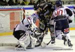 Photo hockey reportage Les Ducs survolent la rencontre 