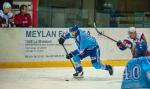 Photo hockey reportage Les Ours tombent avec les honneurs