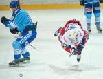 Photo hockey reportage Les Ours tombent avec les honneurs