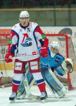 Photo hockey reportage Les Ours tombent avec les honneurs