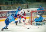 Photo hockey reportage Les Ours tombent avec les honneurs