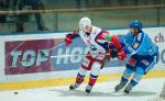 Photo hockey reportage Les Ours tombent avec les honneurs