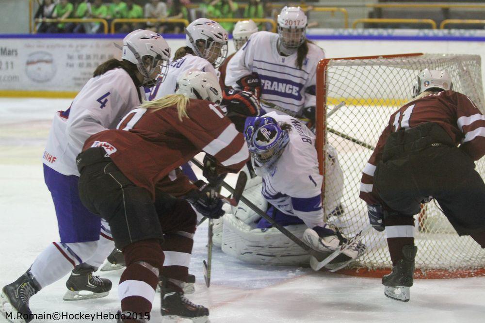 Photo hockey reportage Mondial fminin : La France se rassure