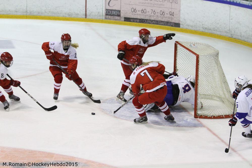 Photo hockey reportage Mondial Fminin : Les Bleues se parent de bronze.