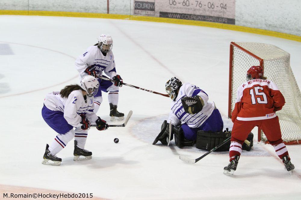 Photo hockey reportage Mondial Fminin : Les Bleues se parent de bronze.