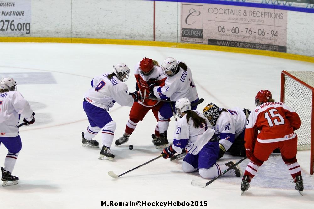 Photo hockey reportage Mondial Fminin : Les Bleues se parent de bronze.