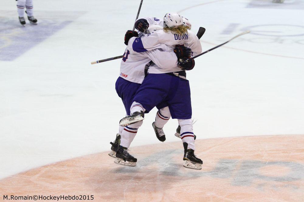 Photo hockey reportage Mondial Fminin : Les Bleues se parent de bronze.