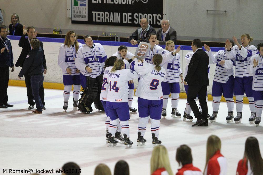 Photo hockey reportage Mondial Fminin : Les Bleues se parent de bronze.