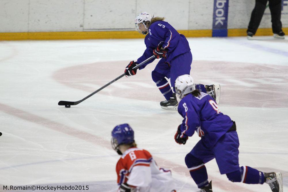 Photo hockey reportage Mondial fminin : Les Tchques matrisent