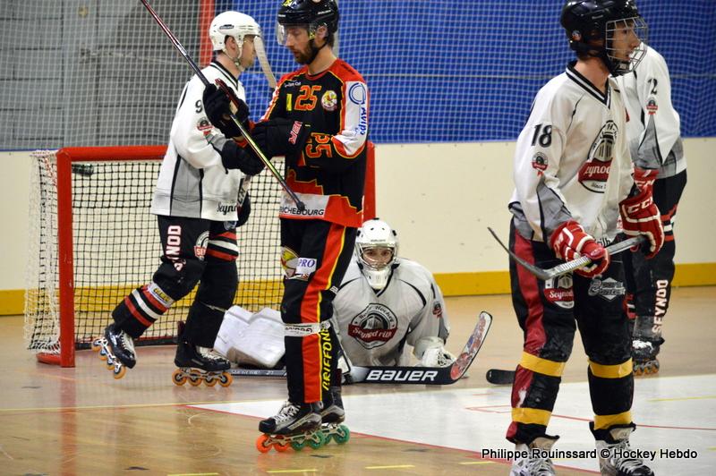 Photo hockey reportage N1 : Bon dbut d'anne pour les Griffons