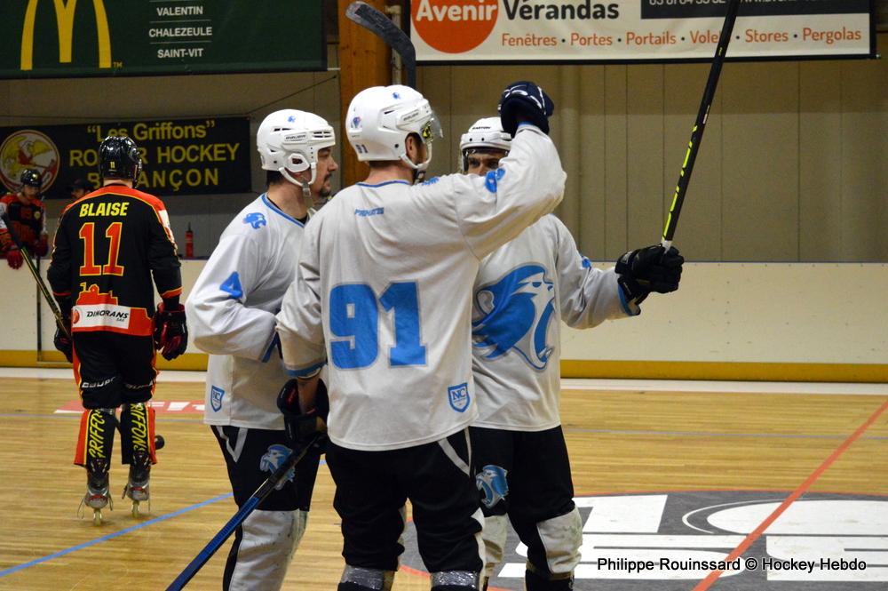 Photo hockey reportage N2 : Malin comme un singe