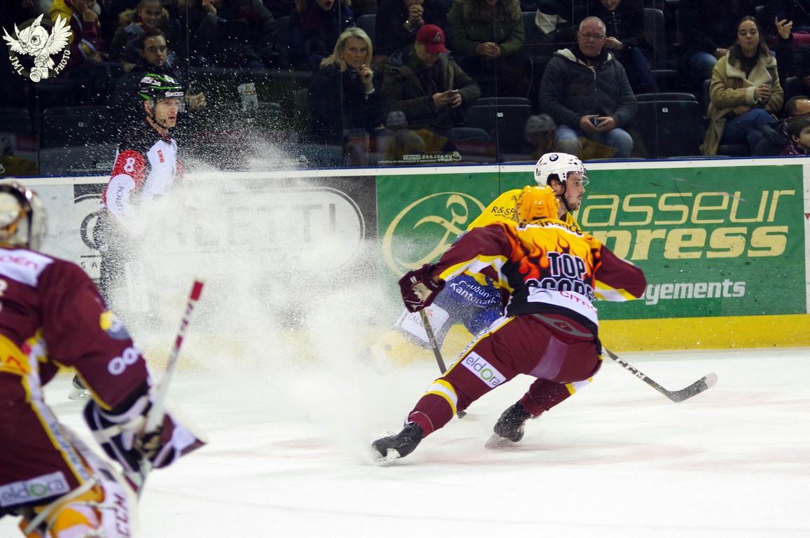 Photo hockey reportage NLA: Davos, le grand Davos