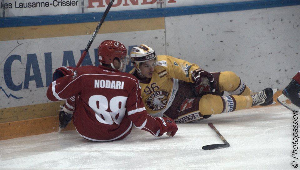 Photo hockey reportage NLA: Fin du match,  la 34e