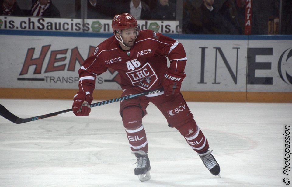 Photo hockey reportage NLA: Fin du match,  la 34e