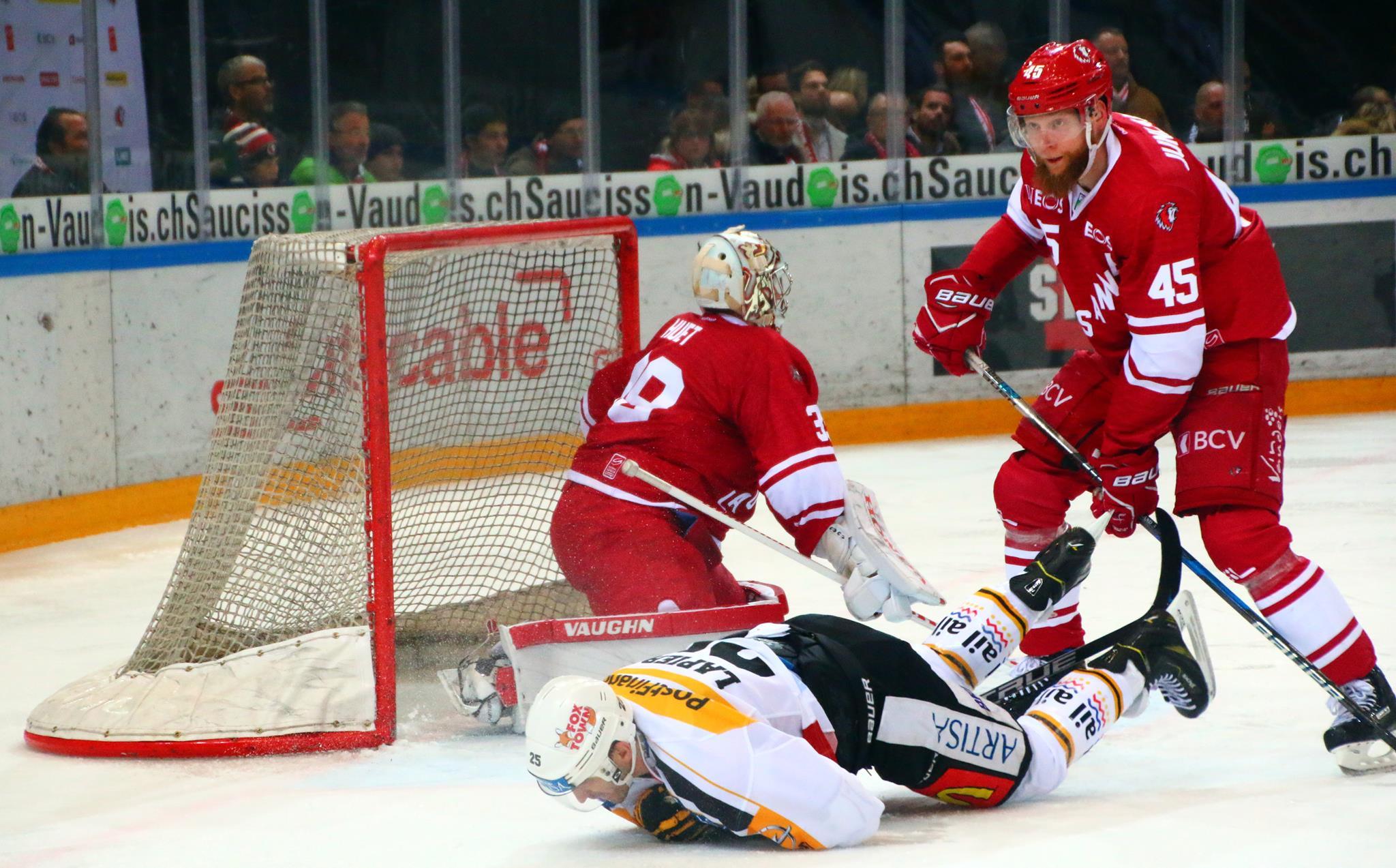 Photo hockey reportage NLA: Un Malley ft qui voulait vibrer, dommage