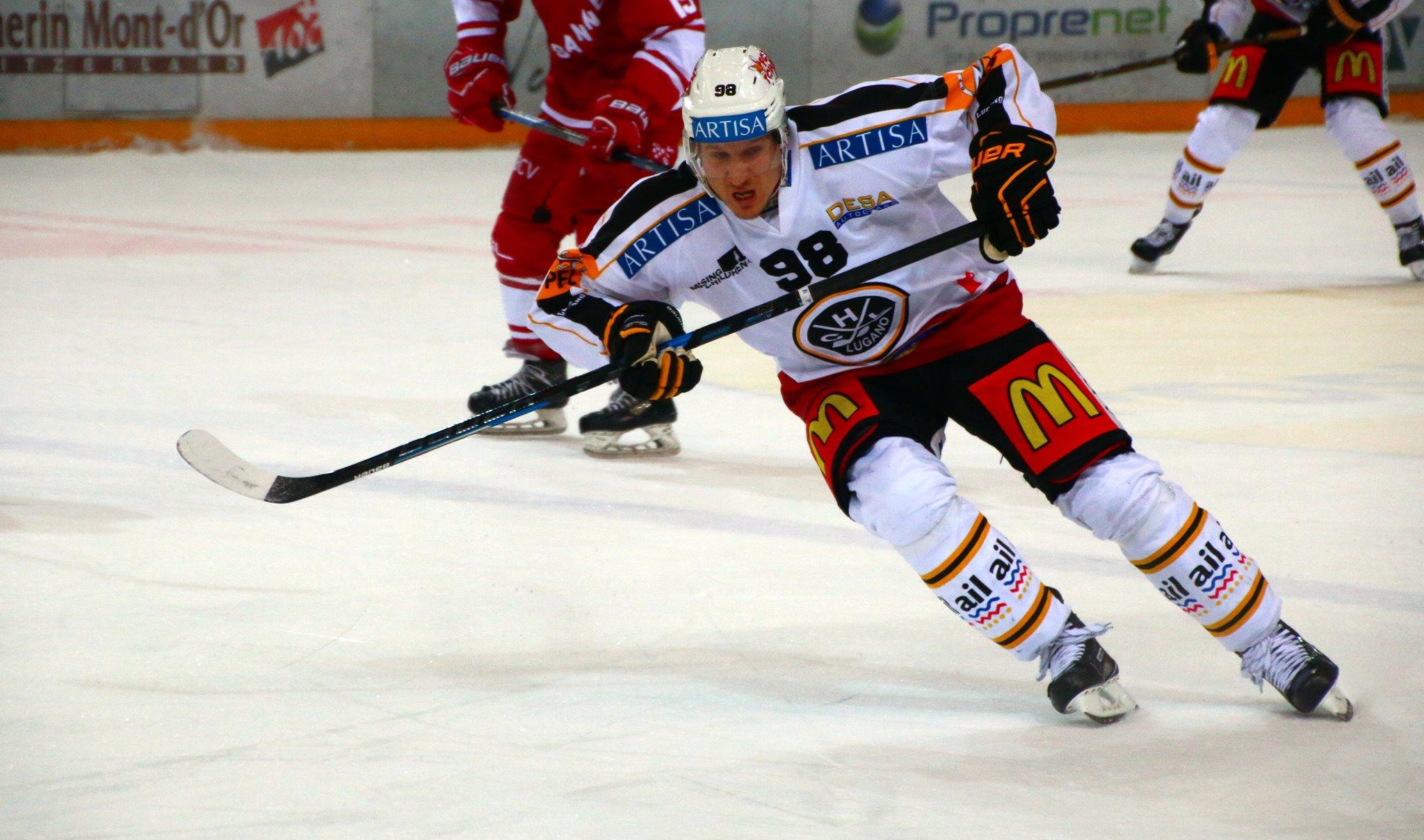 Photo hockey reportage NLA: Un Malley ft qui voulait vibrer, dommage