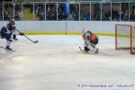 Photo hockey reportage Si proche et si loin  la fois !